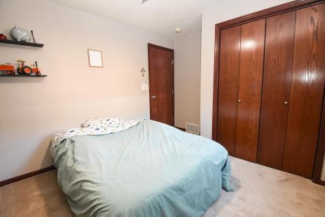 706 14th Avenue E West Fargo ND 58078