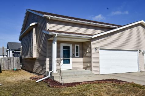 706 14th Avenue E West Fargo ND 58078