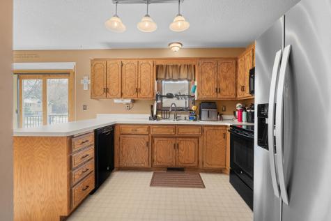 6709 110th Avenue N Champlin MN 55316