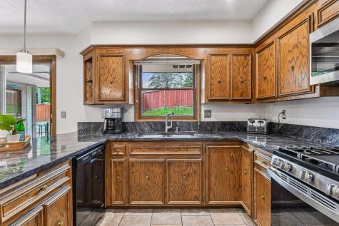 1815 Noble Drive N Golden Valley MN 55422