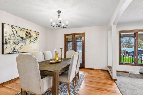1815 Noble Drive N Golden Valley MN 55422