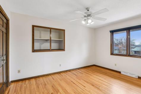 1815 Noble Drive N Golden Valley MN 55422
