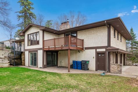 1815 Noble Drive N Golden Valley MN 55422