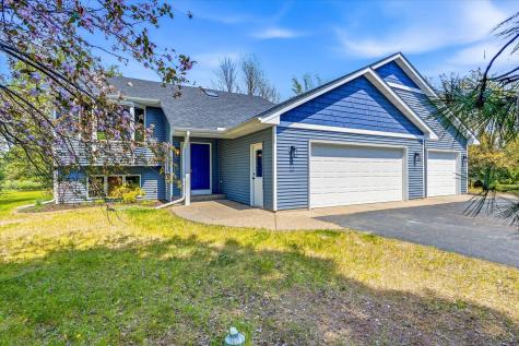 3961 224th Avenue NW Oak Grove MN 55303