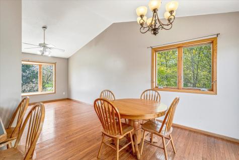 3961 224th Avenue NW Oak Grove MN 55303