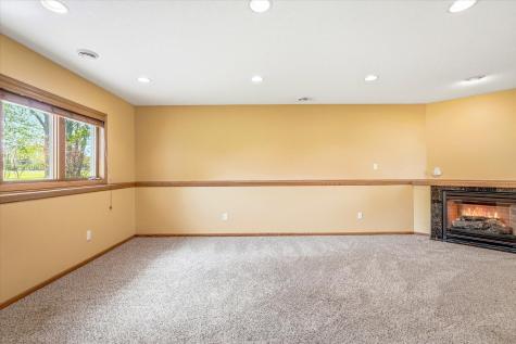 3961 224th Avenue NW Oak Grove MN 55303