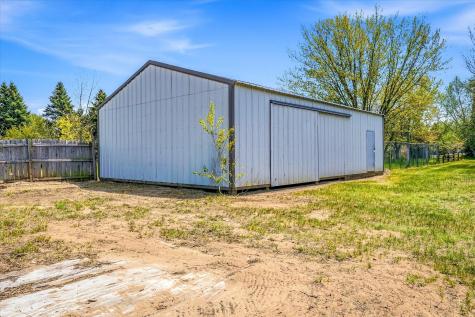 3961 224th Avenue NW Oak Grove MN 55303