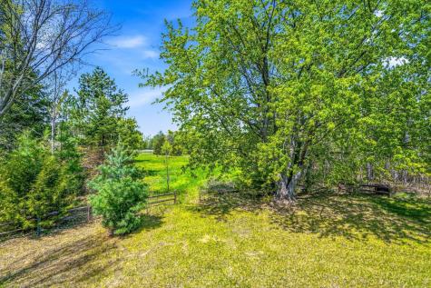 3961 224th Avenue NW Oak Grove MN 55303
