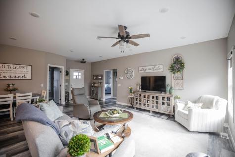 7 Rileys River Road Morris MN 56267