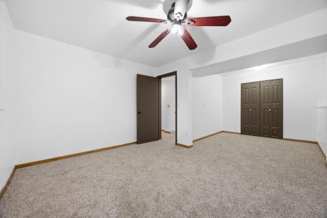 513 N 19 Ave N Fargo ND 58102