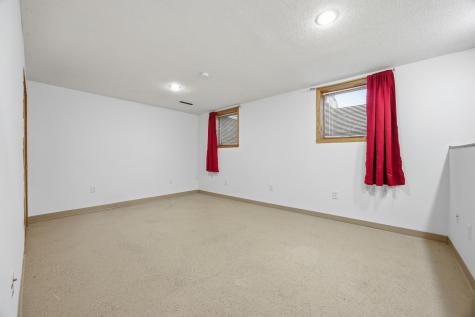 513 N 19 Ave N Fargo ND 58102