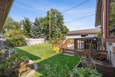 513 N 19 Ave N Fargo ND 58102