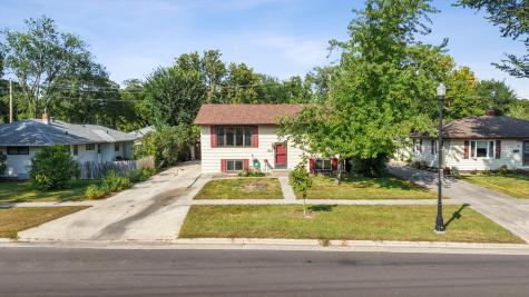 513 N 19 Ave N Fargo ND 58102