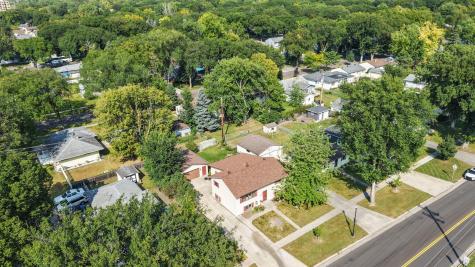 513 N 19 Ave N Fargo ND 58102