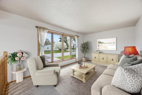 513 N 19 Ave N Fargo ND 58102