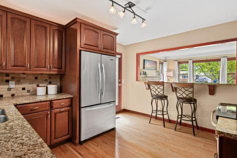 1420 Winnetka Avenue N Golden Valley MN 55427