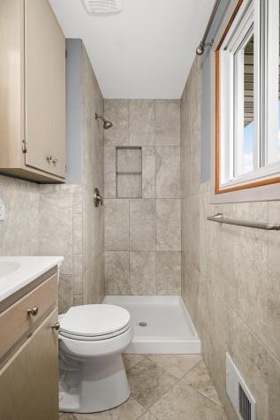 110 Mayo Drive Burnsville MN 55337