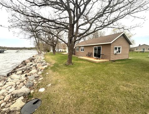 42895 Sunshine Villa Drive New York Mills MN 56567