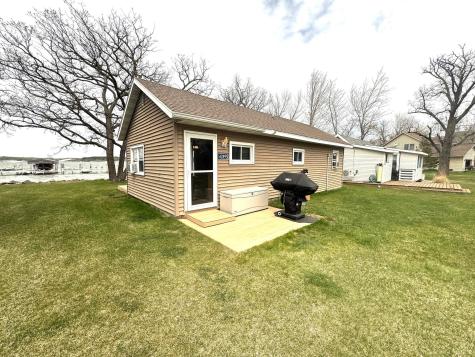 42895 Sunshine Villa Drive New York Mills MN 56567