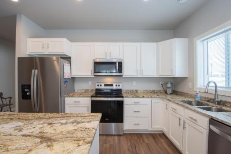 6808 68th Street S Horace ND 58047