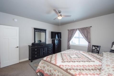 6808 68th Street S Horace ND 58047