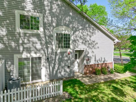 2611 Concord Way Mendota Heights MN 55120