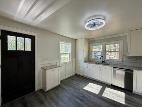 612 16th Street N Moorhead MN 56560