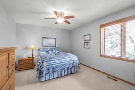8906 Ashley Terrace Brooklyn Park MN 55443
