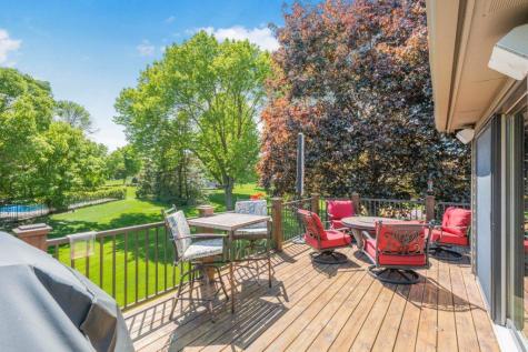 8906 Ashley Terrace Brooklyn Park MN 55443