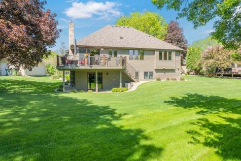 8906 Ashley Terrace Brooklyn Park MN 55443