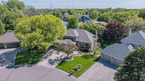 8906 Ashley Terrace Brooklyn Park MN 55443