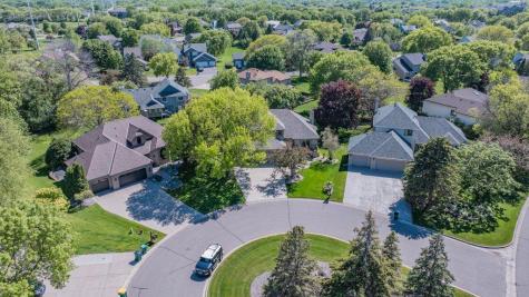 8906 Ashley Terrace Brooklyn Park MN 55443