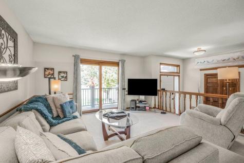 8906 Ashley Terrace Brooklyn Park MN 55443