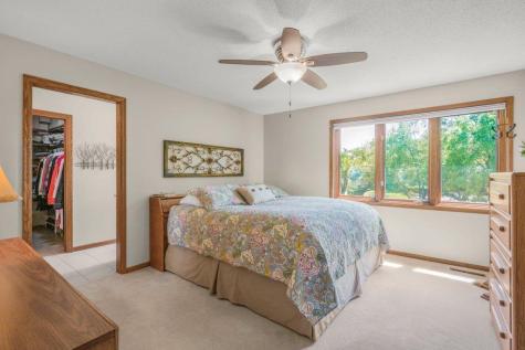 8906 Ashley Terrace Brooklyn Park MN 55443