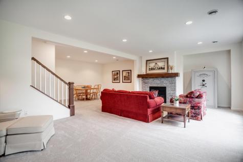 1075 Mehegan Lane White Bear Twp MN 55127