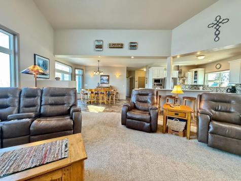 37654 S Eagle Lake Road Battle Lake MN 56515