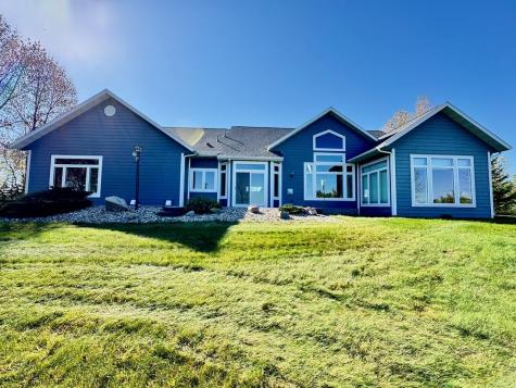 37654 S Eagle Lake Road Battle Lake MN 56515