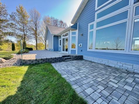37654 S Eagle Lake Road Battle Lake MN 56515