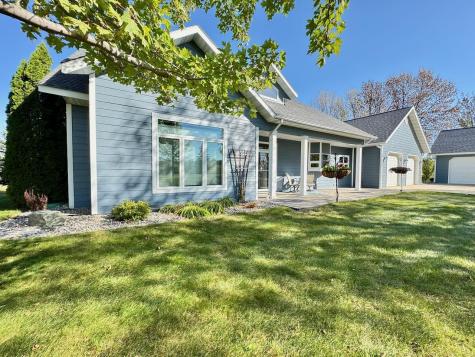 37654 S Eagle Lake Road Battle Lake MN 56515