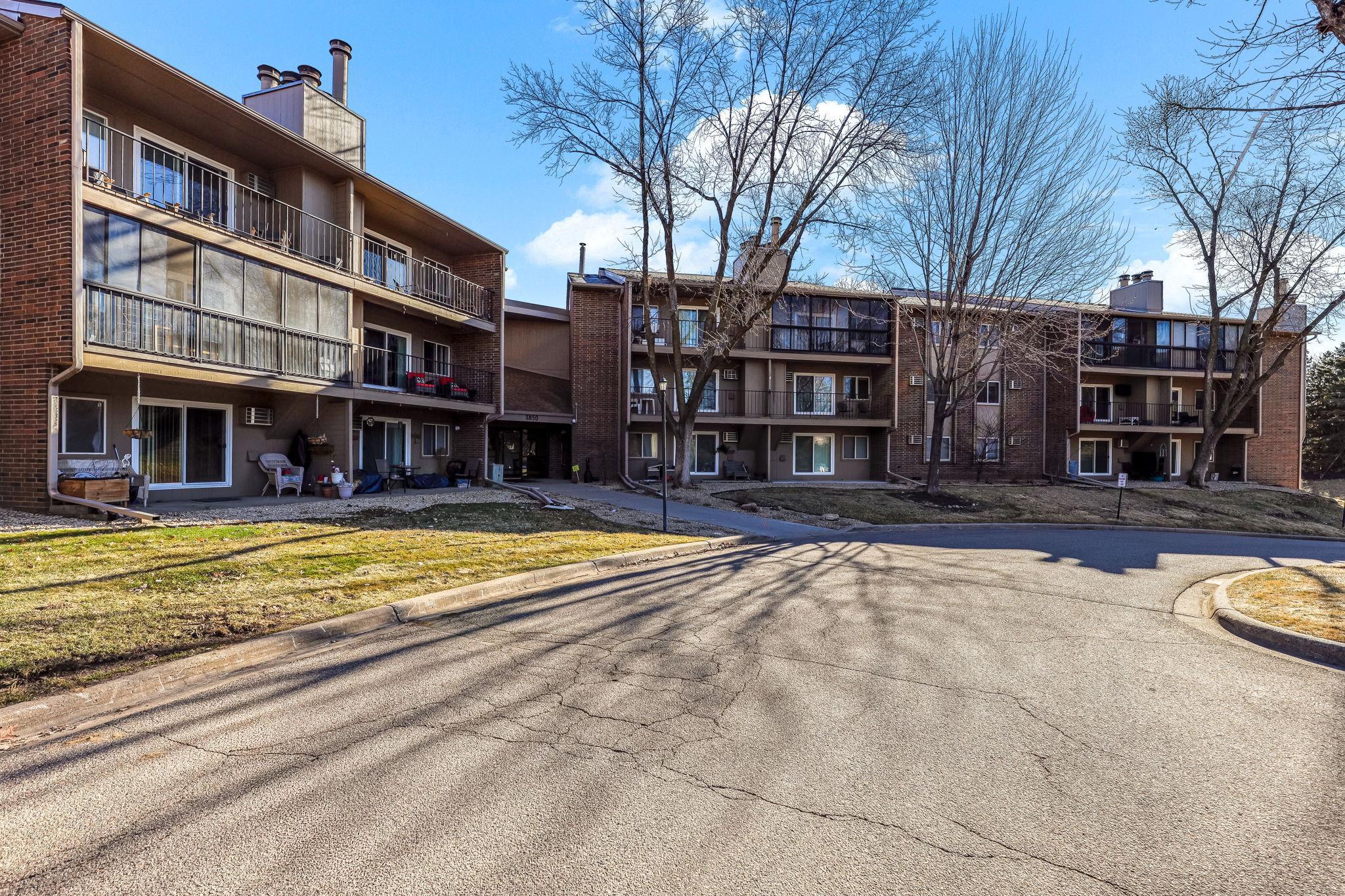3850 Plymouth Boulevard Plymouth MN 55446