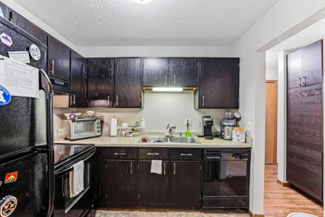 3850 Plymouth Boulevard Plymouth MN 55446