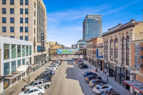 117 Broadway N Fargo ND 58102