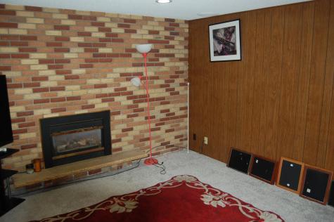 4173 Colorado Avenue N Crystal MN 55422