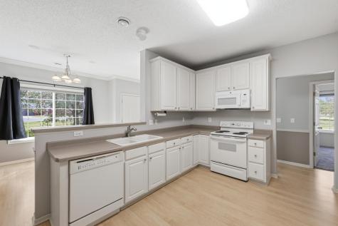 8507 Grove Circle Shakopee MN 55379