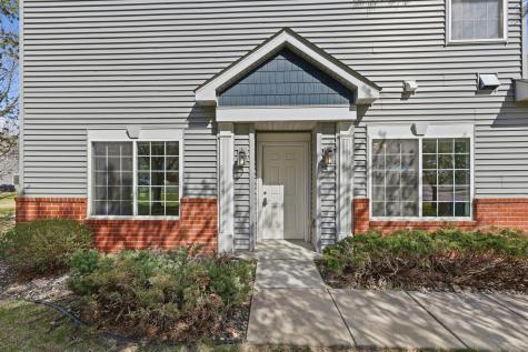 8507 Grove Circle Shakopee MN 55379