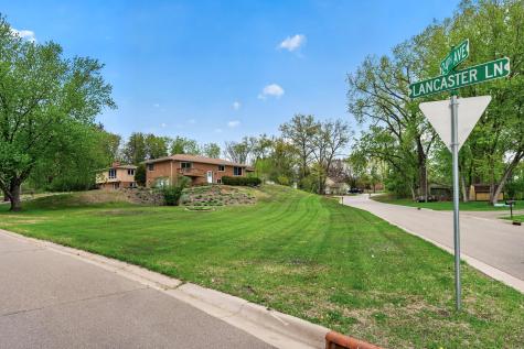 2420 Lancaster Lane N Plymouth MN 55441