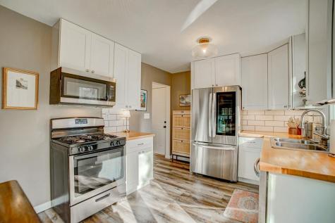 7949 Stillwater Boulevard N Oakdale MN 55128