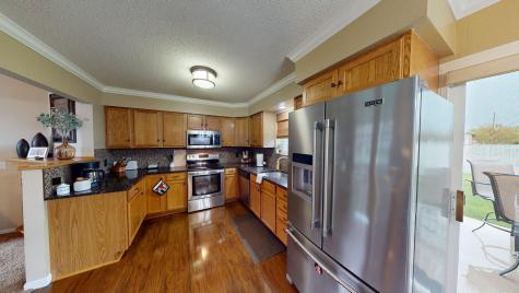 2003 Prairie Lane SW Willmar MN 56201