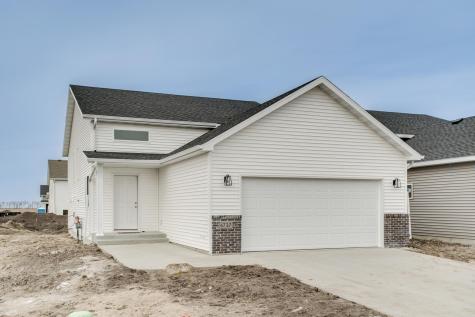 6737 32 Street S Fargo ND 58104