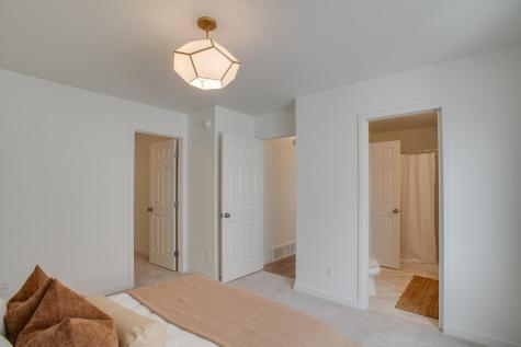 6737 32 Street S Fargo ND 58104